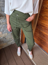 Charger l'image dans la galerie, BAGGY BOUTONNAGE DECALE PLEASE