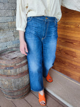 Charger l'image dans la galerie, JEAN BAY CRUISE