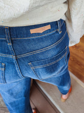 Charger l'image dans la galerie, JEAN BAY CRUISE