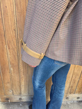 Charger l'image dans la galerie, VESTE TRENCH MOTIF MICRO
