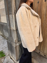 Charger l'image dans la galerie, VESTE REVERSIBLE
