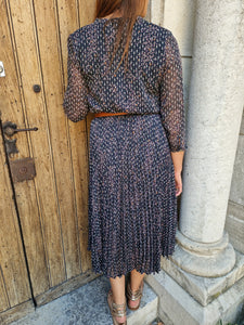 ROBE PAINTERLY